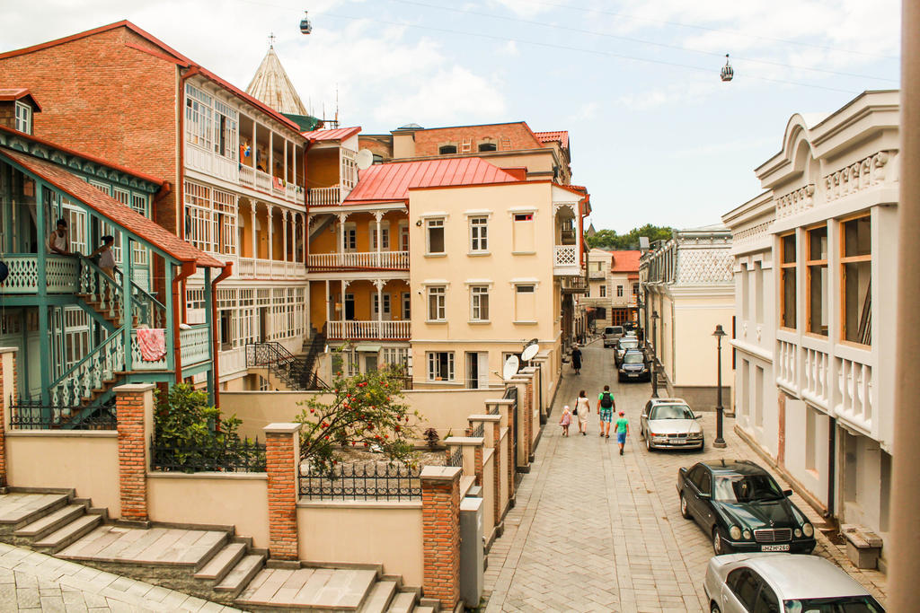 Hotel Elesa Tbilisi Bagian luar foto