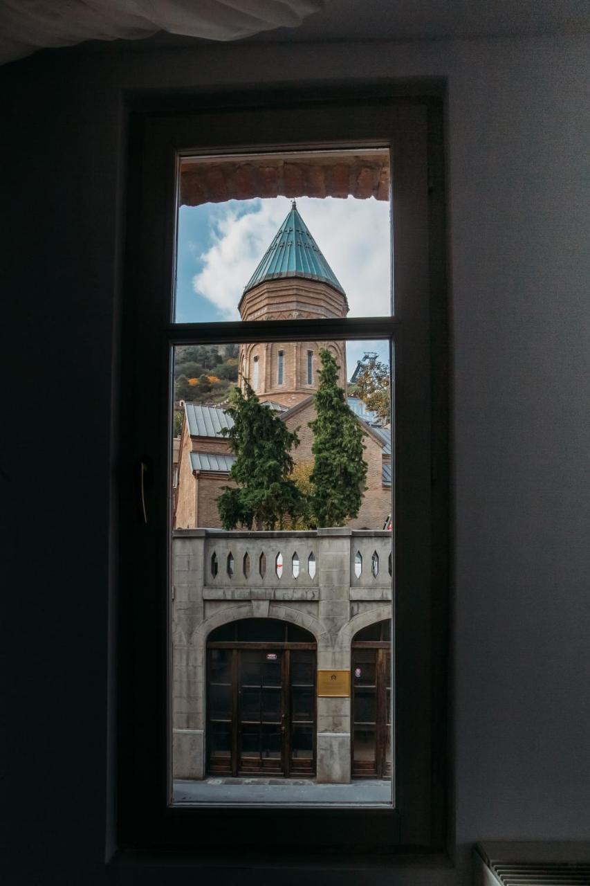 Hotel Elesa Tbilisi Bagian luar foto